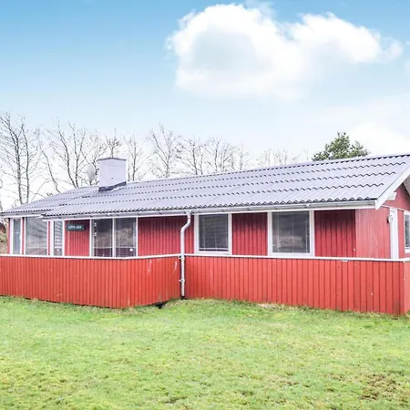Beautiful In W/ Wifi And 4 Bedrooms