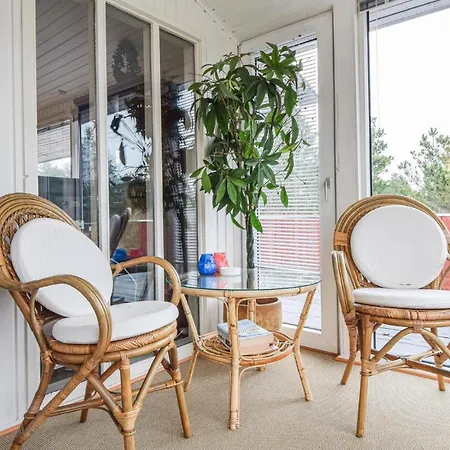 Beautiful In W/ Wifi And 4 Bedrooms Holiday home *